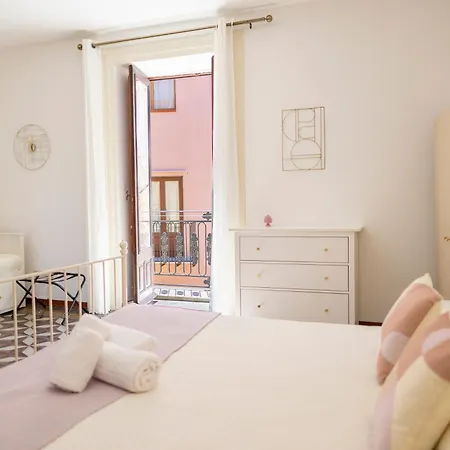 Dolce And Bed and breakfast