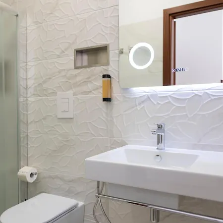 Dolce And Bed and breakfast 3*